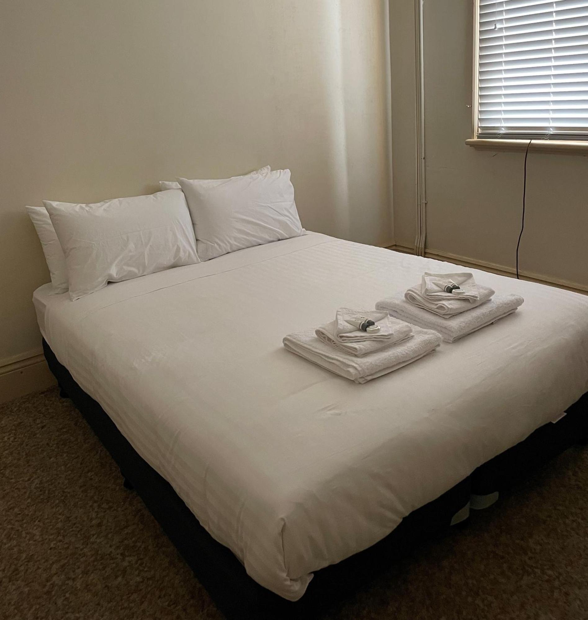 Port Broughton Hotel מראה חיצוני תמונה